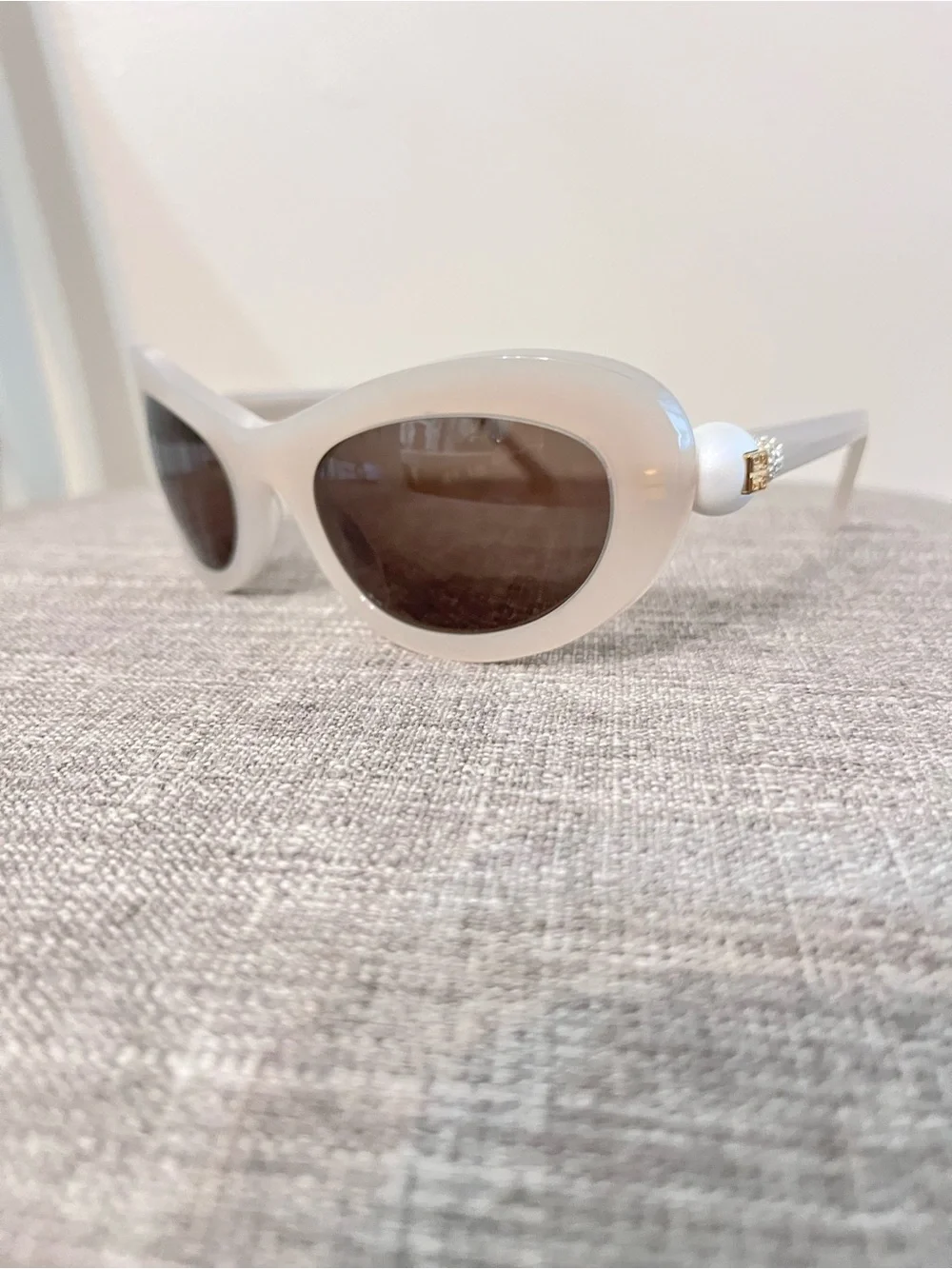Givenchy Cream Cat-Eye Sunglasses with Dark Lenses - Picture 3 of 6
